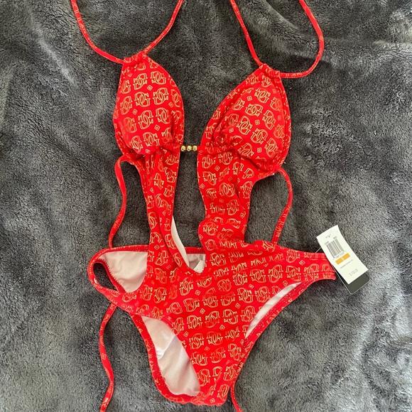 Guess Other - NWT Guess 1-piece bathing suit size S